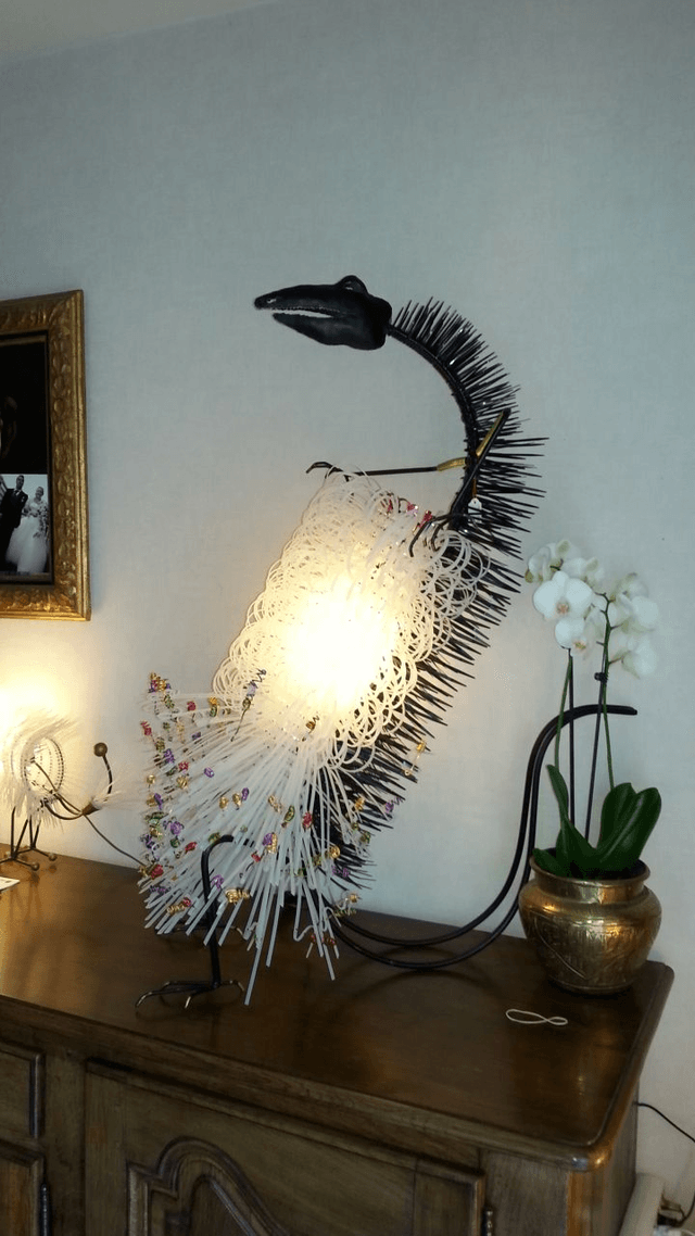 Lampe "le Dynausore en jupe"  H 1m