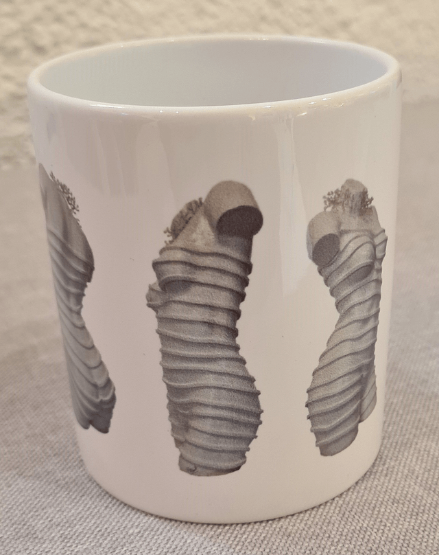 MUG buste femme fond blanc